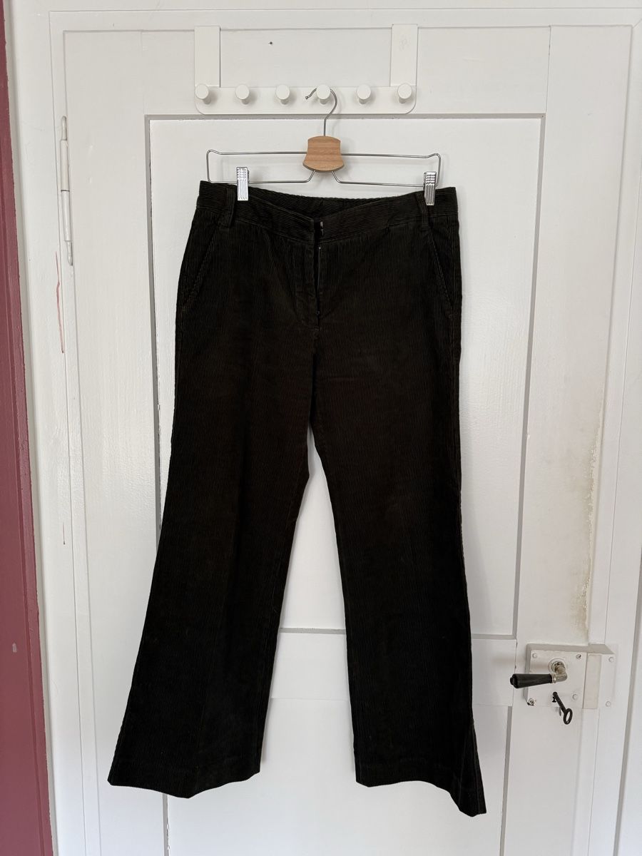 Massimo Dutti Pantaloni: Massimo Dutti Cordhose 38 – Nuovo (secondo la descrizione) da Walenstadt venduto da nad_dm9g 1