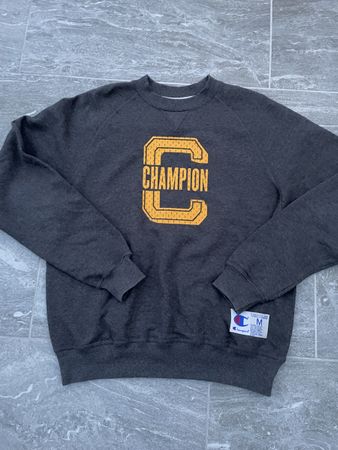Champion Sweatshirt