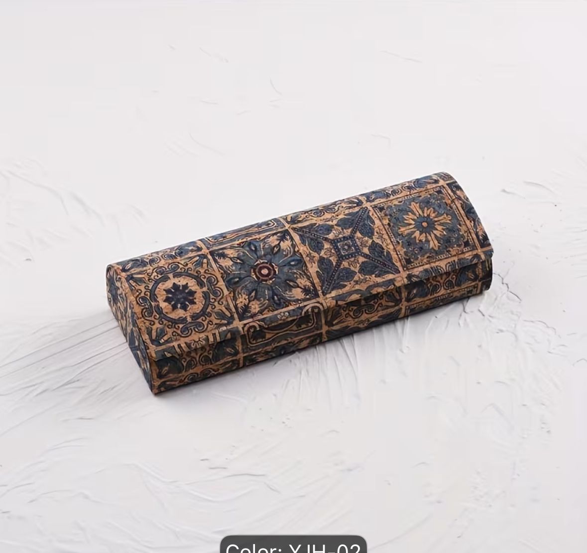 Autres décorations & accessoires: Glasses Case, Cork Material, Patterned, New Condition – Neuf avec emballage d'origine à Basel par rej_x2rl 1