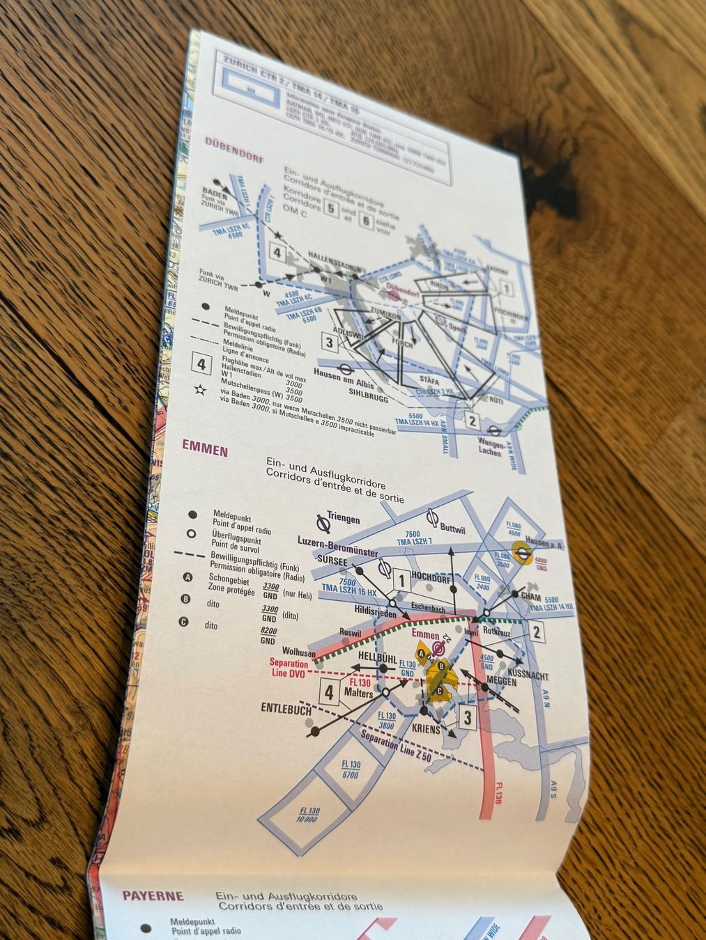 Landkarten & Atlanten: Flugkarte Mil Airspace Chart - Schweizer Luftwaffe – Gebraucht aus Brütten von Hst1 3
