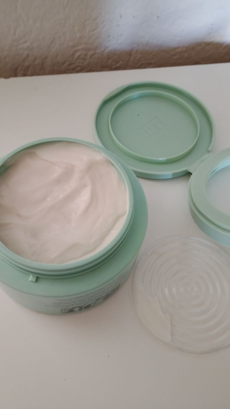 Fenty Prodotti per capelli: fenty Hair conditioner – Usato da Zürich venduto da gug_5smd 1
