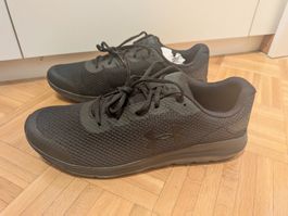 Baskets Under Armour taille 48,5 (neuve)
