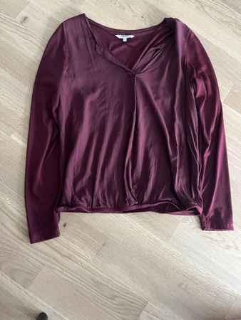 Damen Langarmshirt bordeauxrot Grösse M