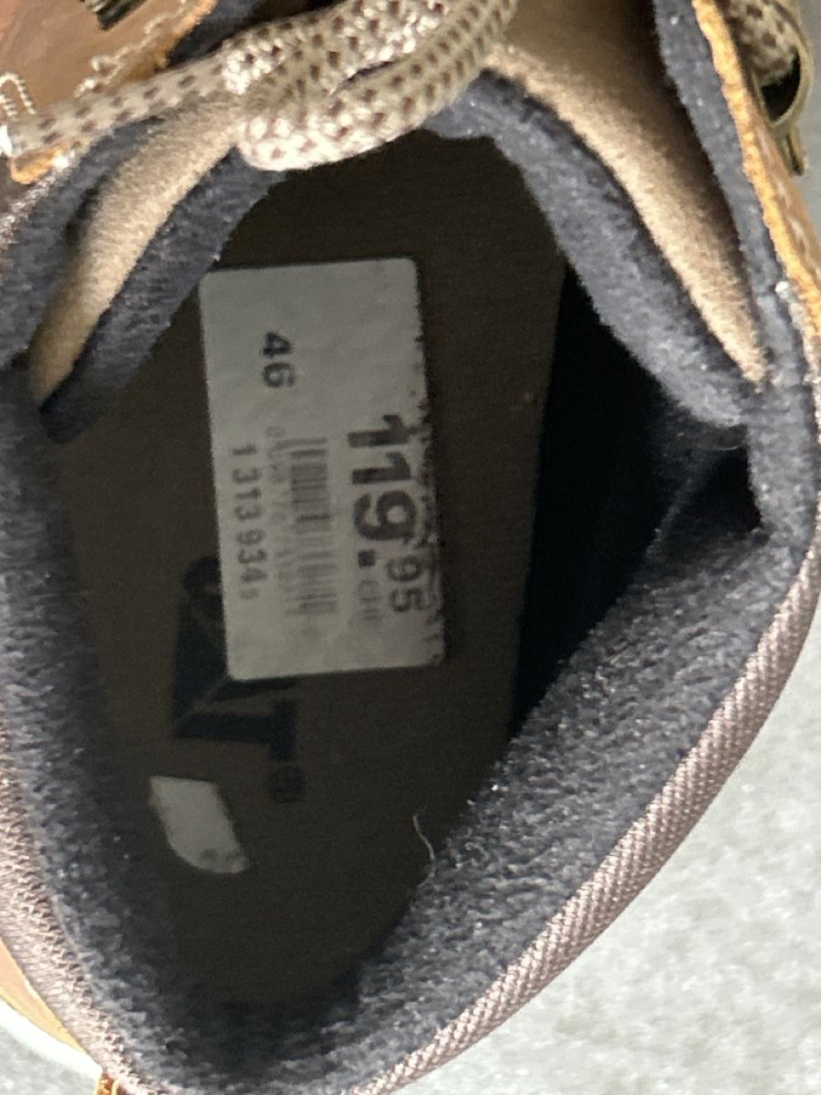 Caterpillar Scarpe da uomo: Chaussures CAT 46 – Usato da Yens venduto da Chriis 1