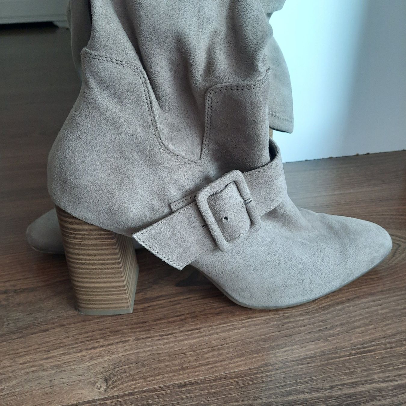 Tamaris Scarpe da donna: TAMARIS, OVERKNEES STIEFEL, GR.40 – Usato da Hinwil venduto da Wuschi40 7