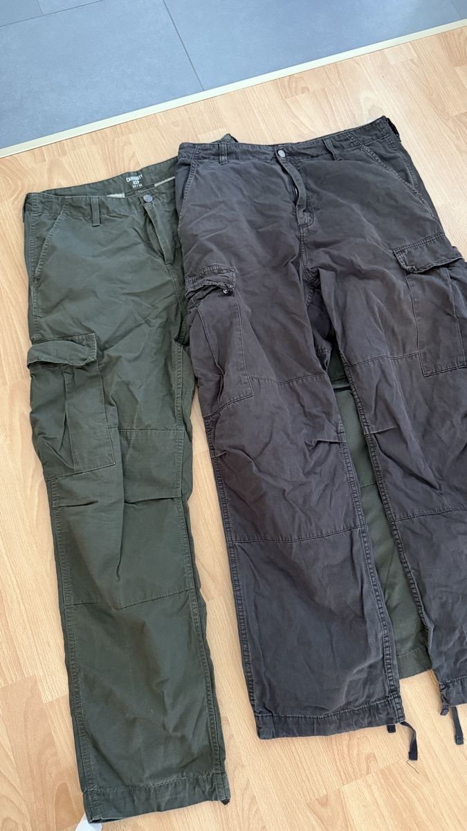 Carhartt Hosen: 2 x Carharrt Cargo Pants – Gebraucht aus Kilchberg ZH von King_Arth