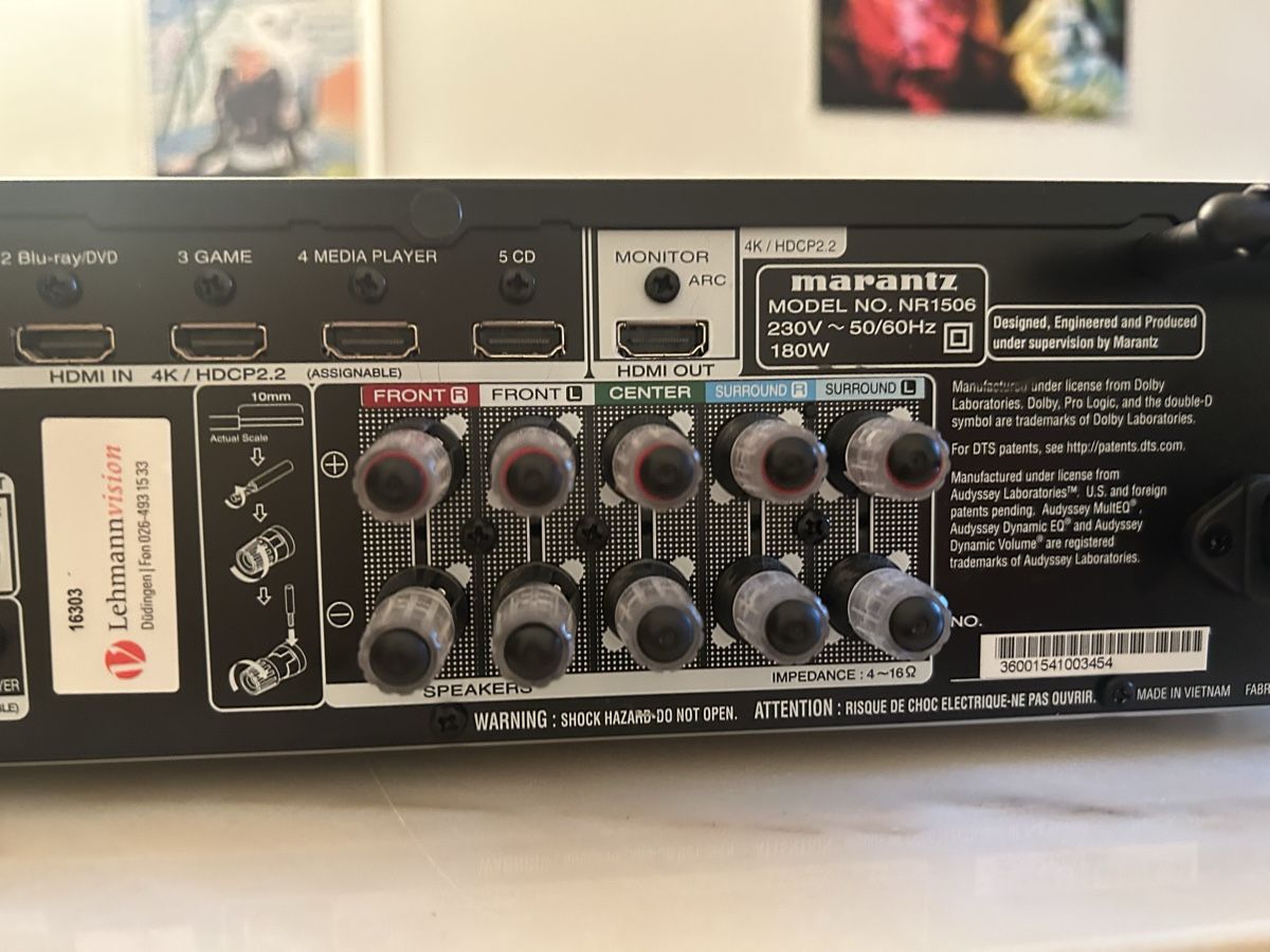 Marantz Ricevitori: Marantz AV Receiver NR1506 mit FB – Usato da Bern venduto da Carhead 3