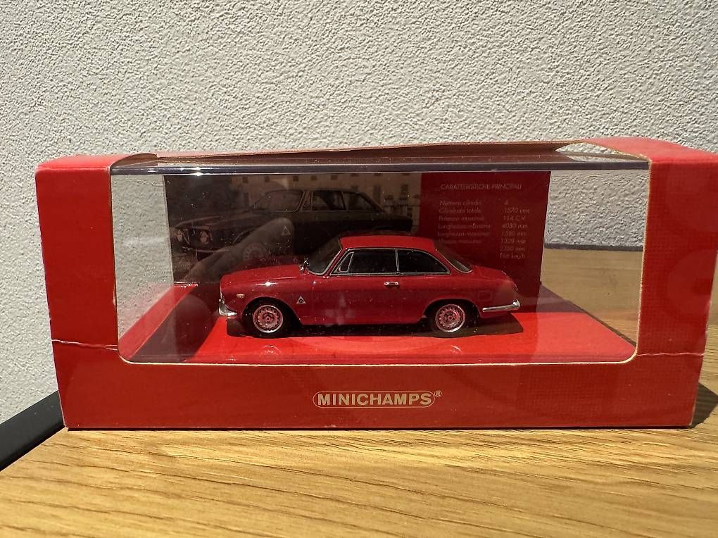 Modellini d'auto: Alfa Romeo Giulia Sprint GTA Modell – Usato da Grenchen venduto da Berti672 1