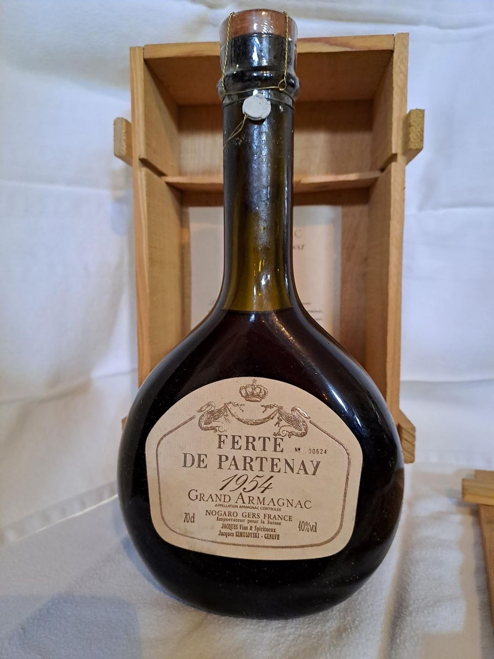 Bevande alcoliche: Grand Armagnac Ferte de Parteney 1954 – Nuovo e nell'imballaggio originale da Othmarsingen venduto da Storch08 1