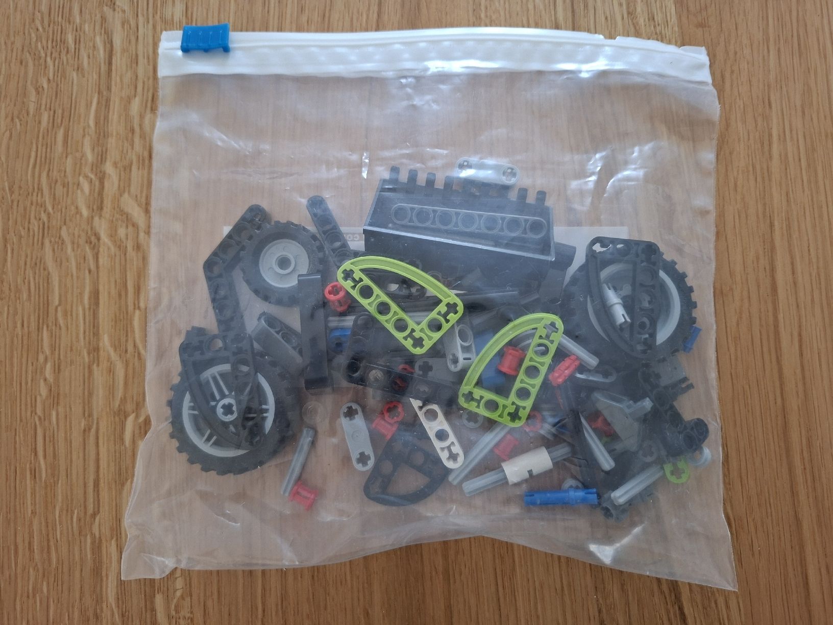 Lego Kit di costruzioni: Lego Technik 8260 Mini-Traktor – Usato da Büsserach venduto da Grenzstein 1