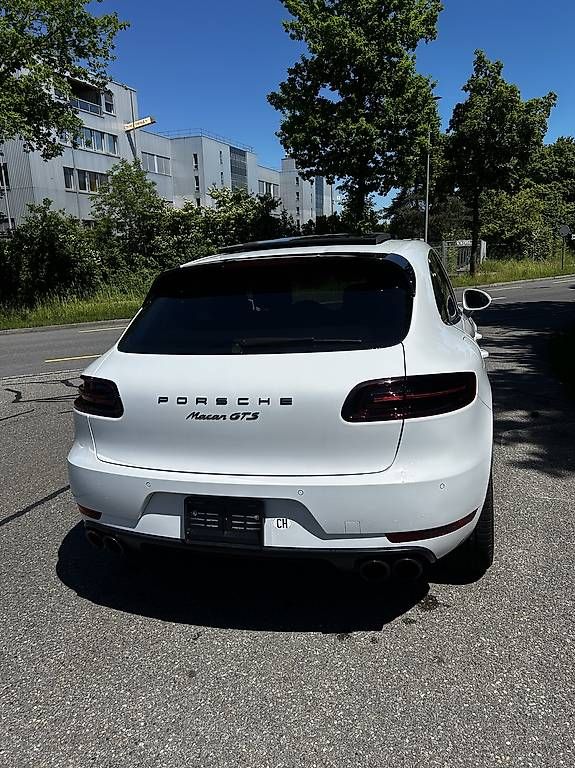 Automobili: Porsche Macan GTS Porsche Approved – Usato da Neuenegg venduto da popeye16 1