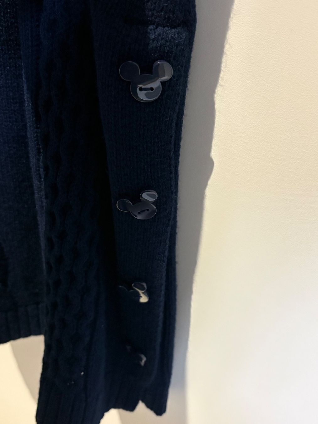 Vestiti: Robe-pull longue Disney Mickey Mouse L – Usato da Monts-de-Corsier venduto da mon_rp2m 2