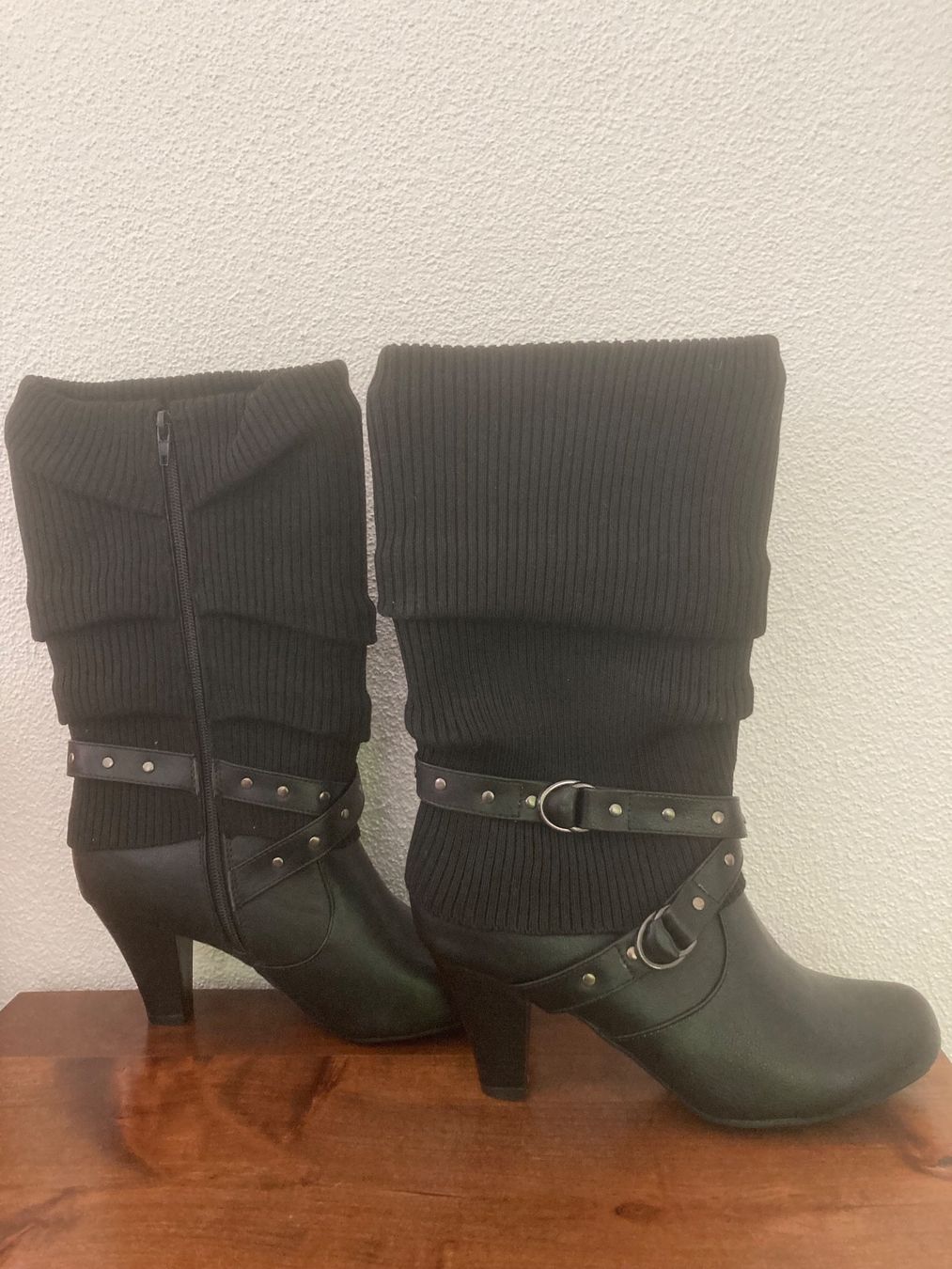 Damenschuhe: Schwarze Damen-Stiefel mit Absatz Gr. 40 – Neu und originalverpackt aus Uznach von Apuutze 4