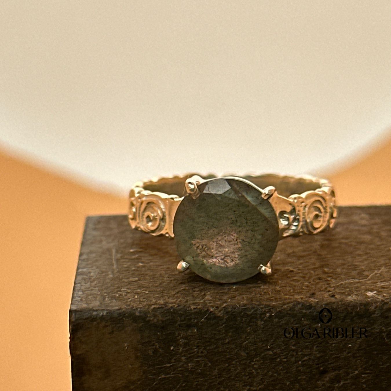 Olga Ribler Anelli: Silberring mit Labradorit, Gr. 58 – Nuovo (secondo la descrizione) da Luzern venduto da MonikaS03 2