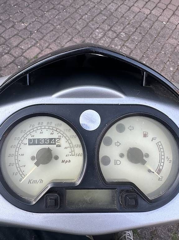 CPi Scooter: Scooter 125cc Aragon Cpi – Usato da St-Cierges venduto da all_b7sw 4