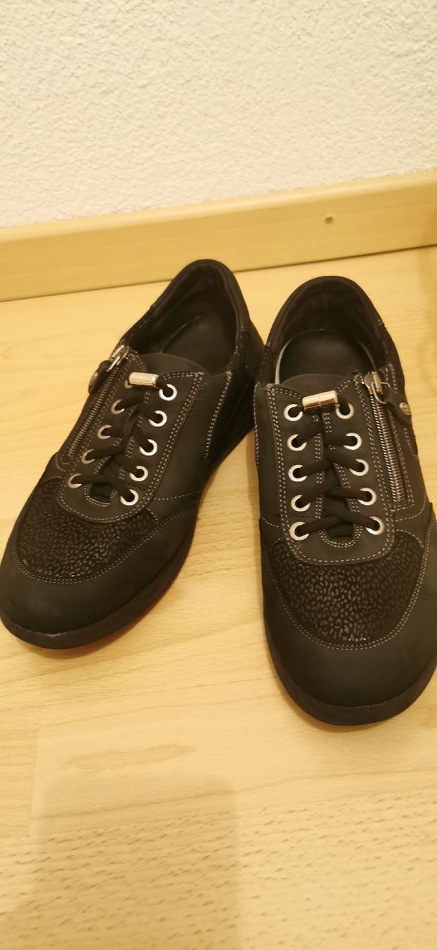 Scarpe da donna: Medicus Schuhe Gr 38.5 – Usato da Winterthur venduto da Katyakaterina 6