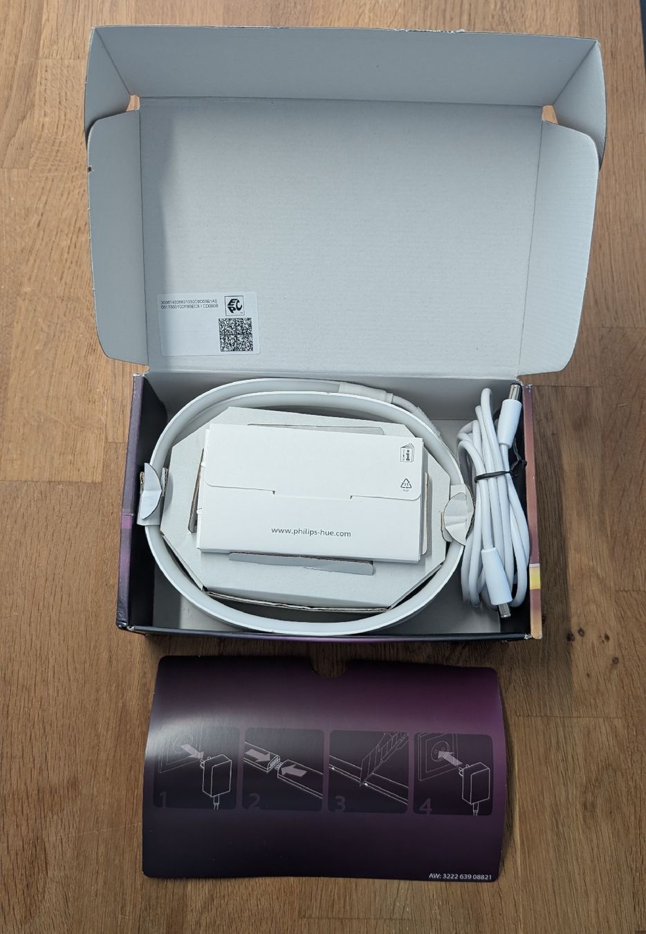 Philips Lampes: Philips Hue Gradient Ambience Lightstrip 2 Basis – Neuf (Voir description) à Volketswil par mar_c5pv 1