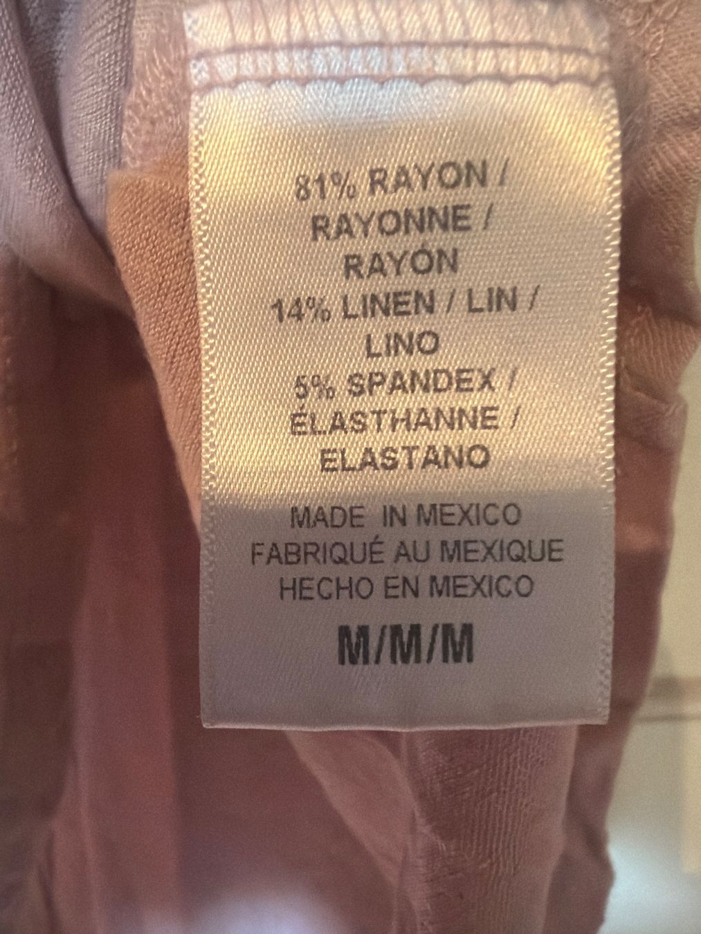 T-shirt: Altrosa Tshirt (mit Rücken ausschnitt) – Usato da Wohlen AG venduto da Lunas_Closet 2