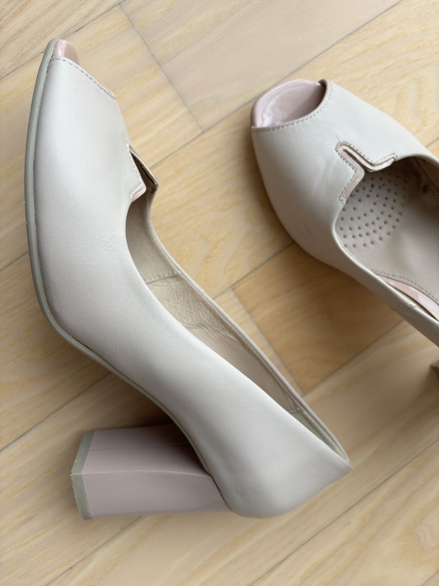 Damenschuhe: Pumps von Benvenuti aus echtem Leder, Gr. 38 – Gebraucht aus Winterthur von kov_5bpv 1