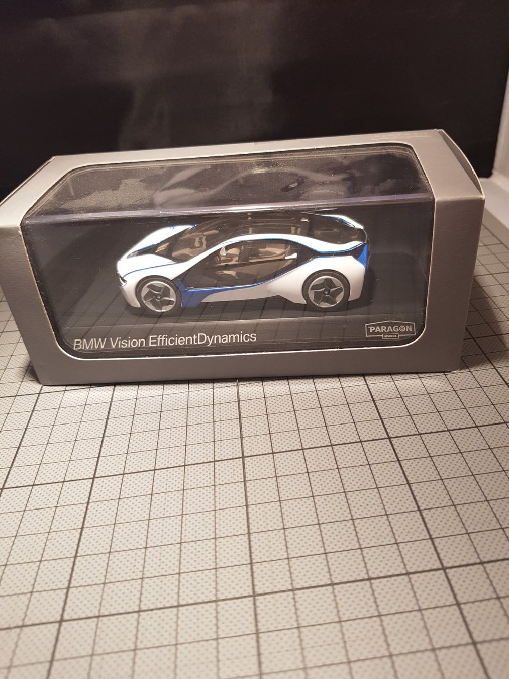 BMW Voitures modèles: BMW Vision EfficientDynamics  - Concept car – Neuf avec emballage d'origine à Chézard-St-Martin par AlPat-Collections 1
