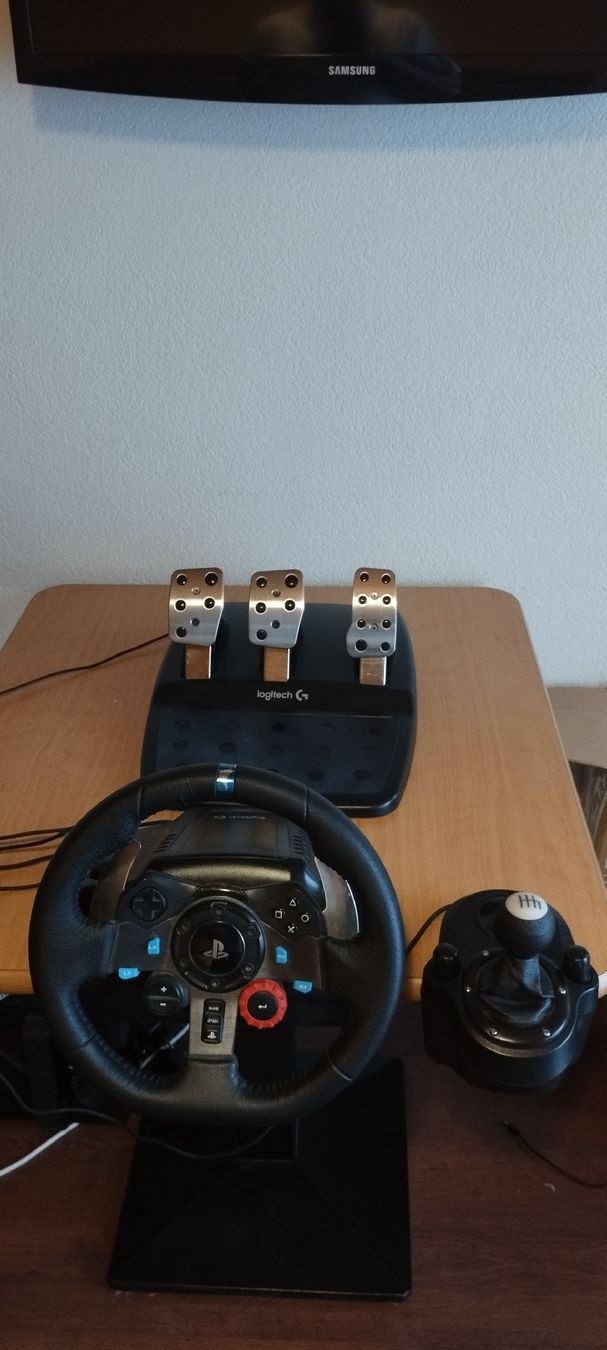 Logitech Controller: logitech g29 + shifter – Usato da Zermatt venduto da pon_n8rp 1