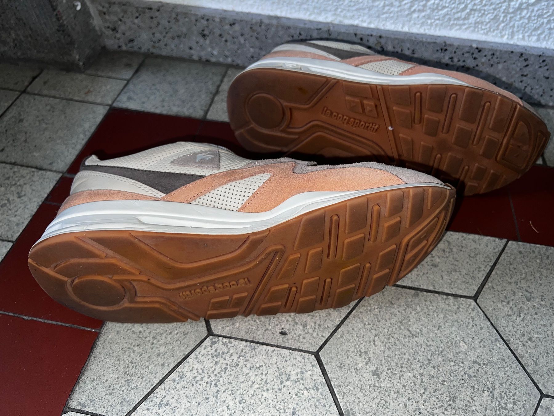 Le Coq Sportif Scarpe da donna: Ledersneakers Gr.40 – Usato da Zürich venduto da Mailfree 5
