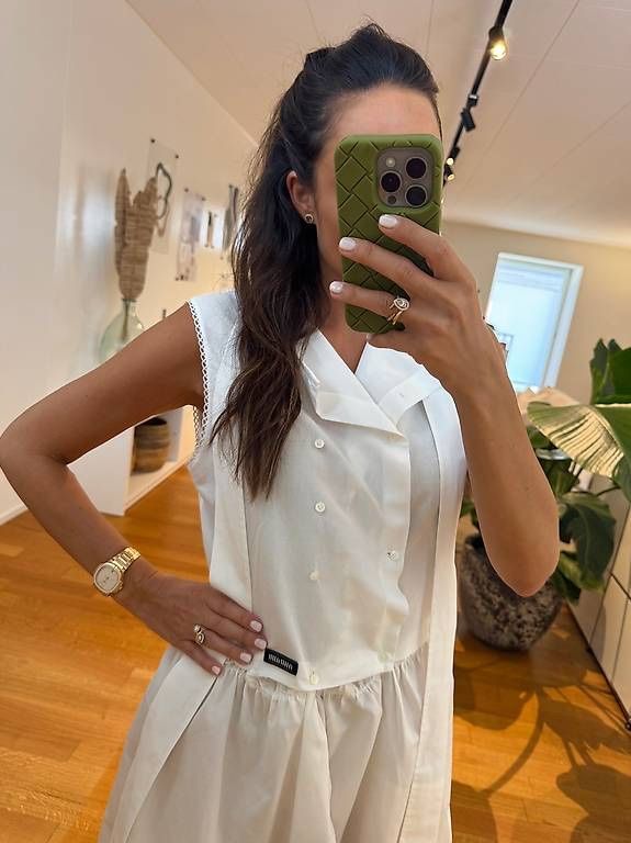 Miu Miu Vestiti: MIU MIU KLEID WEISS – Nuovo (secondo la descrizione) da Schwyz venduto da bofb 2