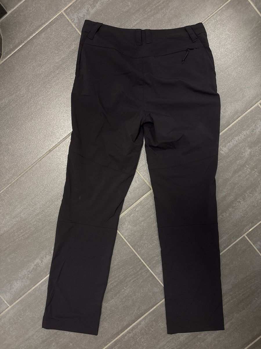 Jack Wolfskin Pantaloni: Jack Wolfskin Wanderhose 36 – Usato da Rümlang venduto da svent 5