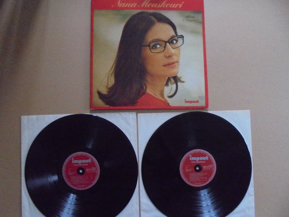 Nana MOUSKOURI 
