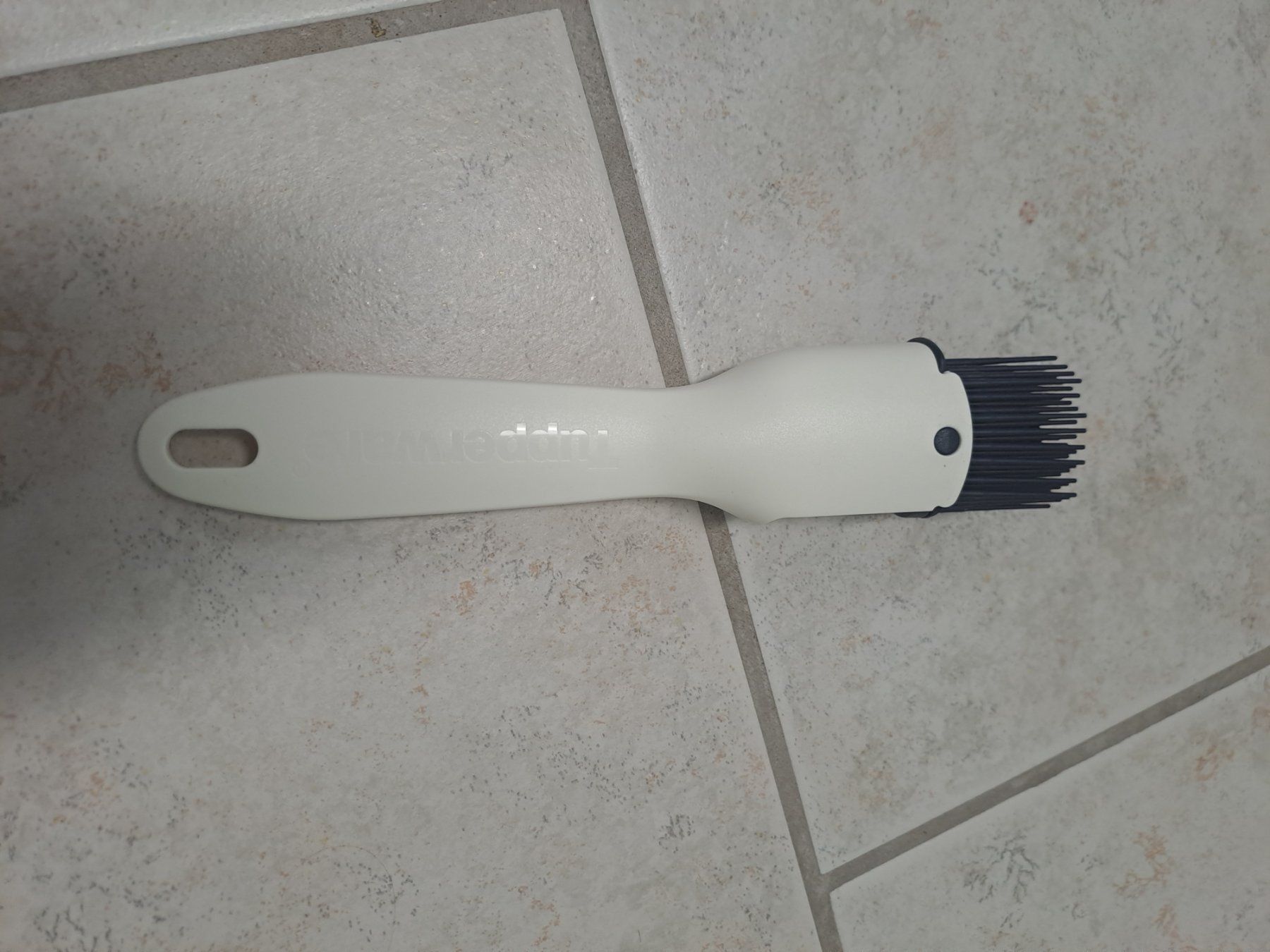Tupperware Küchengeräte: Backpinsel Tupperware – Neu (gemäss Beschreibung) aus Wohlenschwil von lin_vx8g
