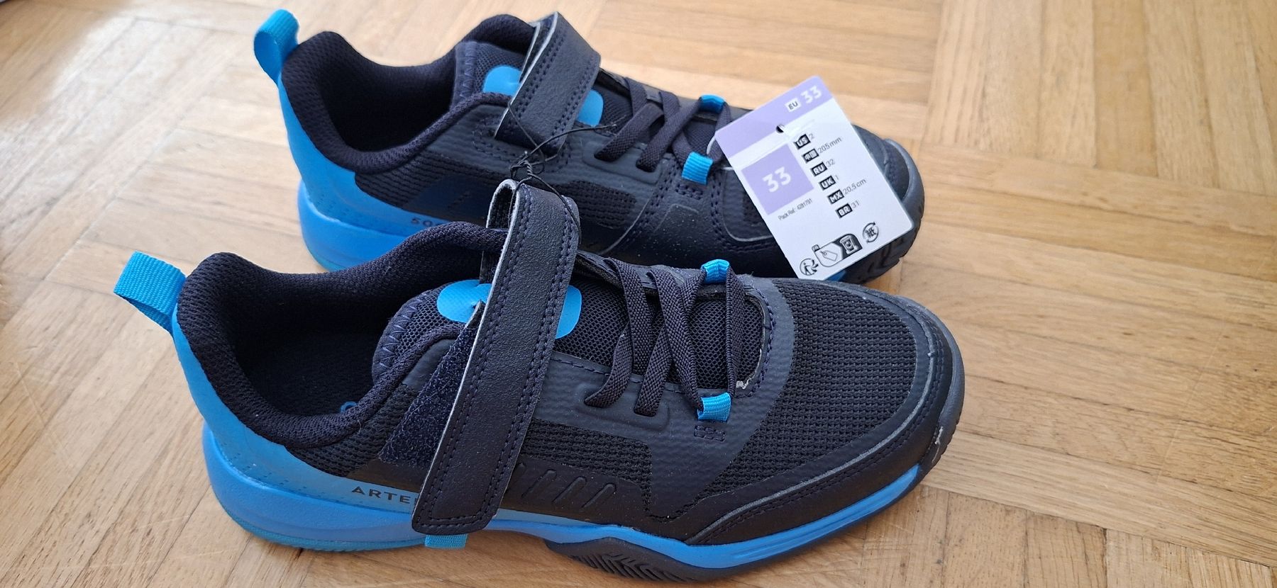 Chaussures garçon: Schuh Artengo Kinder – Neuf (Voir description) à Tuggen par Karin026
