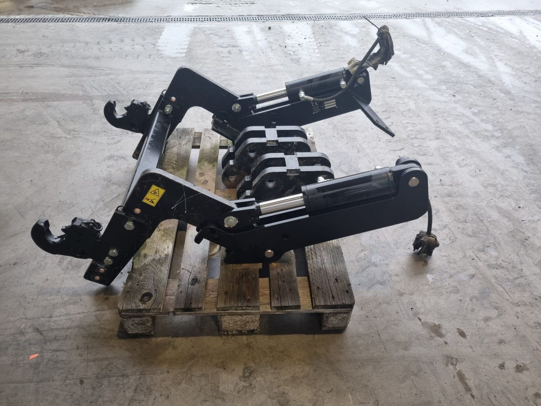 Zubehör Traktoren & landw. Fahrzeuge: Imants Hitch – Neu (gemäss Beschreibung) aus Balterswil von AgrarLandtechnik