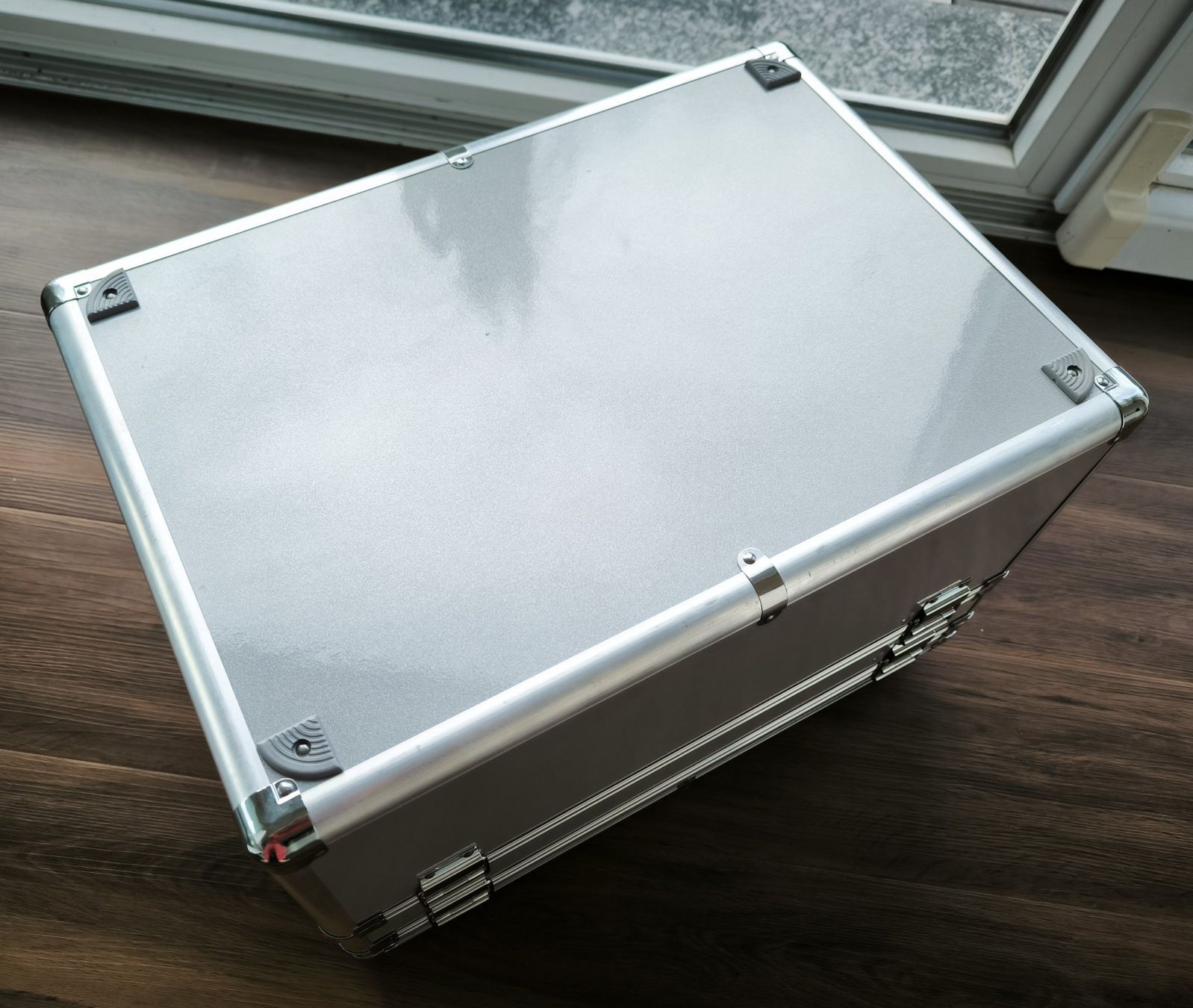 Altro in Decorazioni & Accessori: Robuste Aluminium-Hartschalenbox – Nuovo (secondo la descrizione) da Miège venduto da gitarro68 4