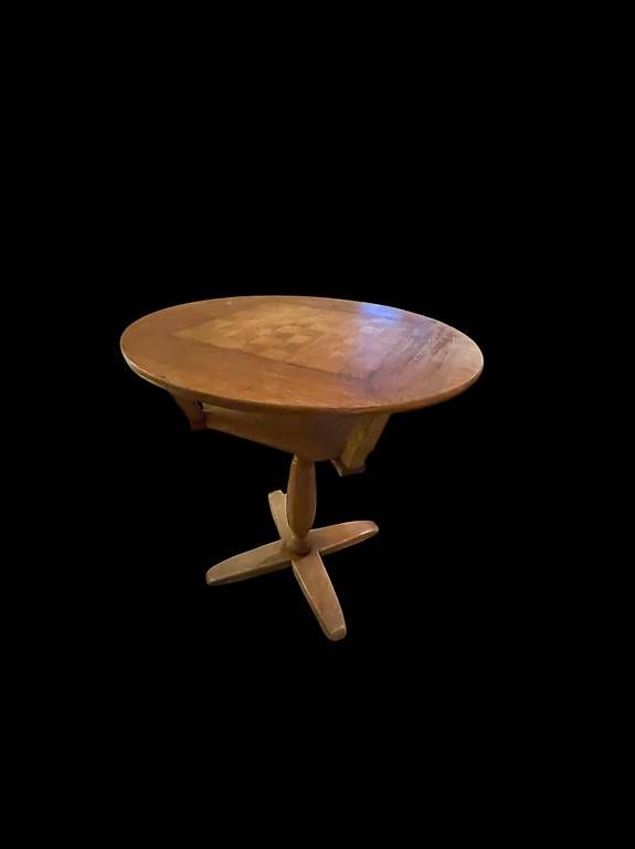 Tables: Handgemachter Holz-Schachtisch  120 CHF VB – D'occasion à Allschwil par joe_gql9 1