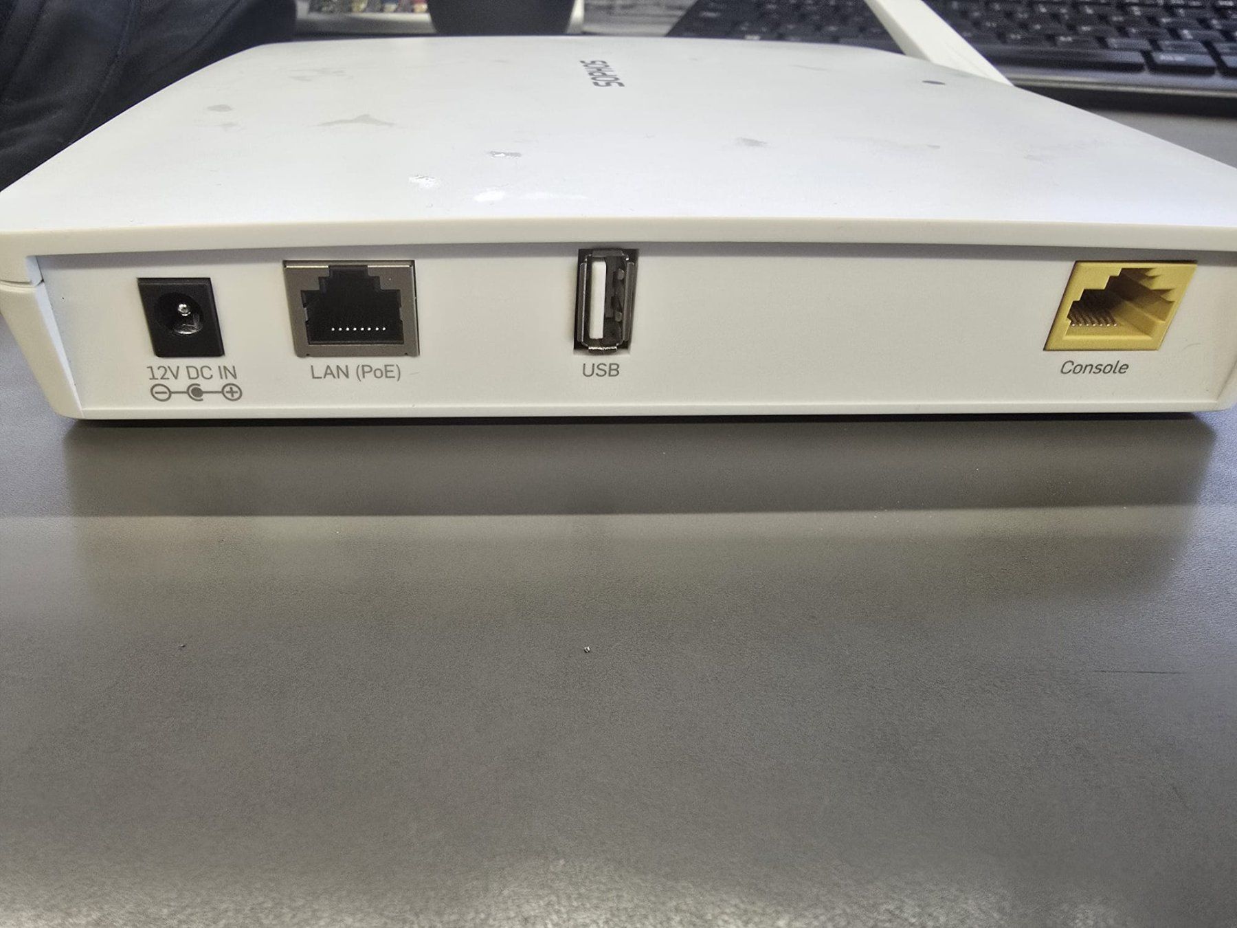 WiFi: Sophos AP 55 Access Point – Usato da Tübach venduto da VGS_Schweiz_AG 2