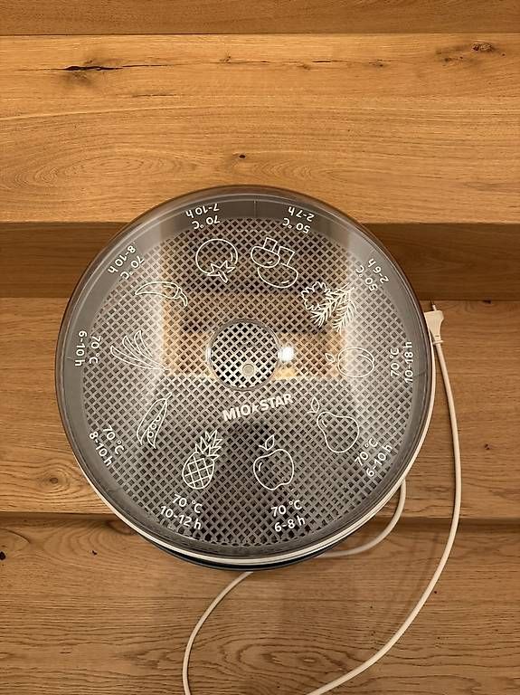 Elettrodomestici da cucina: Dörrgerät – Usato da Triesenberg venduto da gana06 2