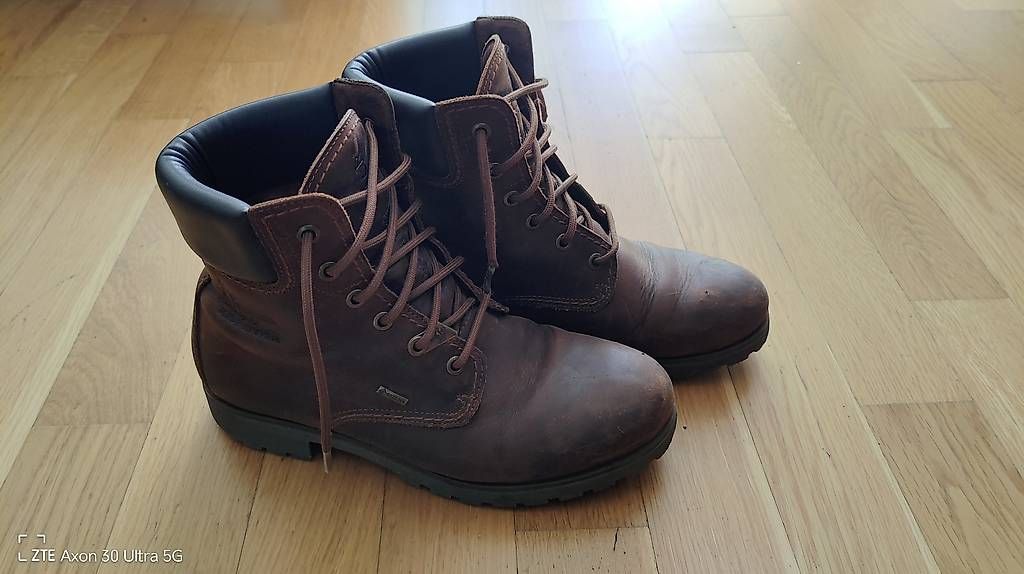 Scarpe da donna: Panama Leder Winterschuhe 39 Gr – Usato da kaiseraugst venduto da pignorar 2