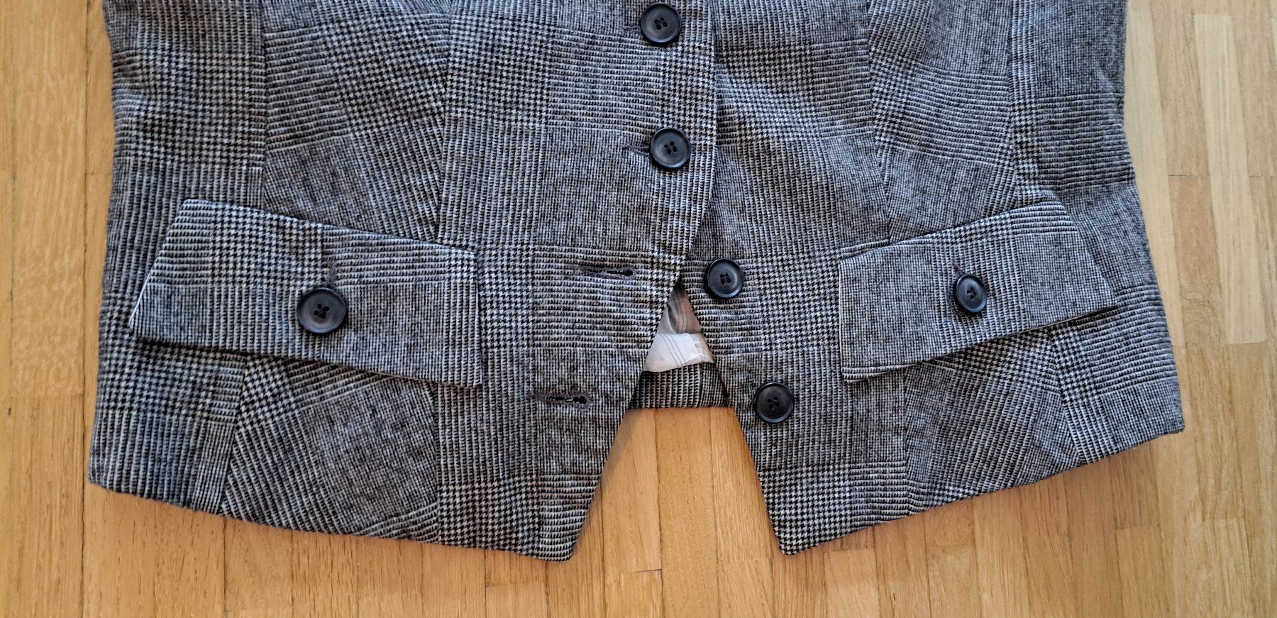 Gilet & Giacche senza maniche: Gilet chic Prince de Galles – Nuovo (secondo la descrizione) da Le Mont-sur-Lausanne venduto da olatiu 2