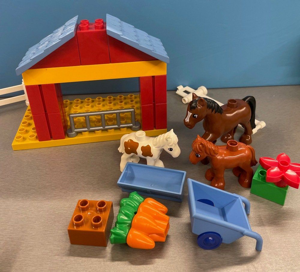 Spielzeuge: toller älterer Duplo Reitstall – Gebraucht aus Sirnach von sagrotin 4