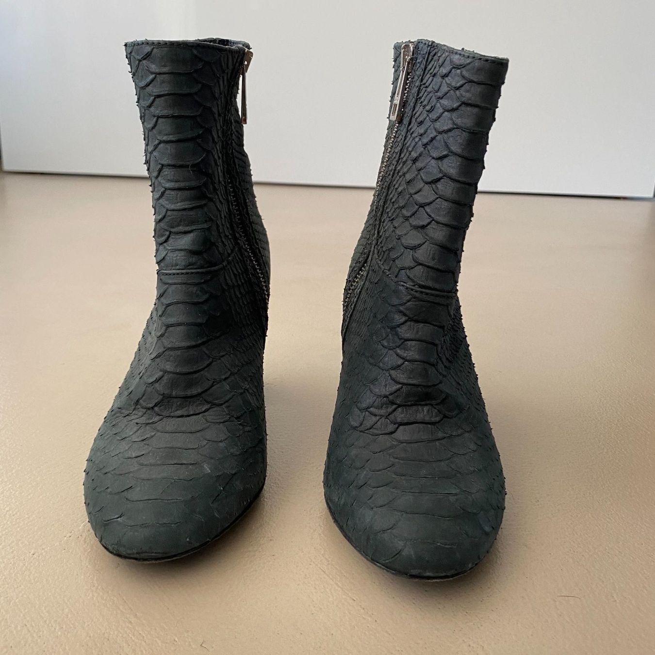 Zadig & Voltaire Scarpe da donna: ZADIG & VOLTAIRE Stiefeletten – Usato da Zürich venduto da ClosetQueen 5