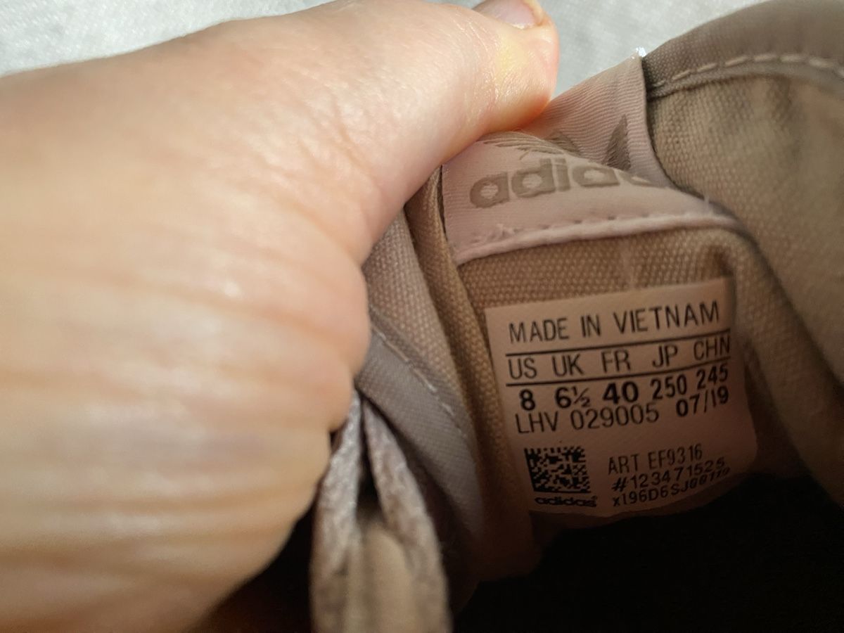 Adidas Scarpe da uomo: Adidas Continental 40 Beige en toile – Usato da Geneve venduto da Monthoux13 3