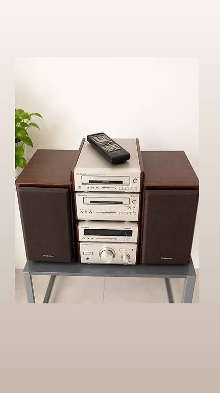 Systèmes audio & multimédias: Impianto stereo Technics compatto completo con telecomando – D'occasion à Minusio par son_mrf5
