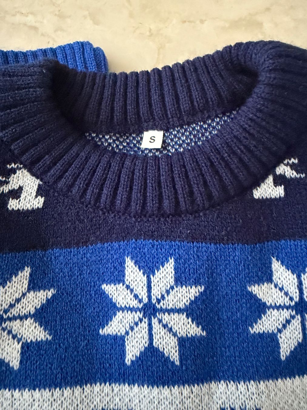 Pullover & Sweatshirts: EVZ Ugly Christmas Pulli, Grösse S – Gebraucht aus Hünenberg von Rebelangellola 3