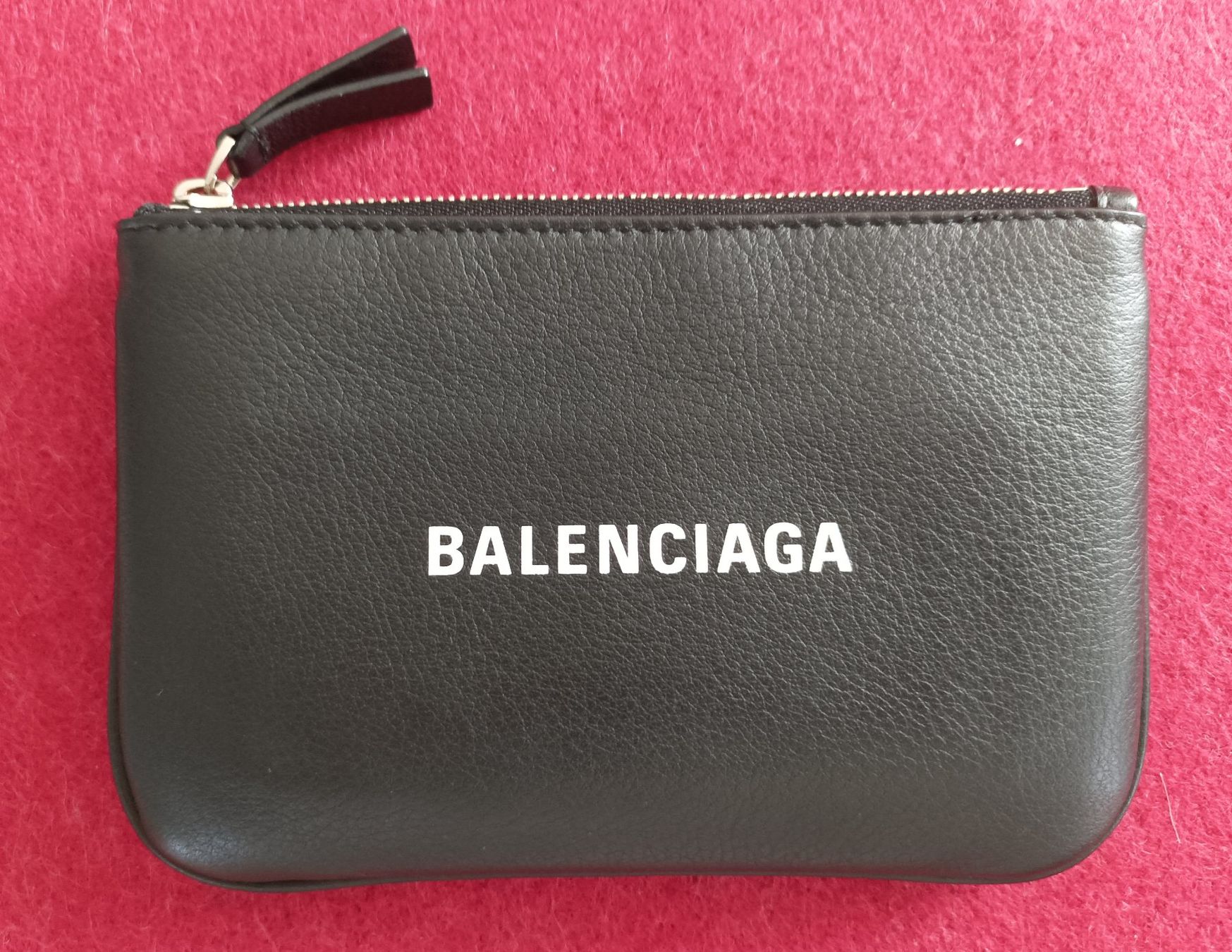 Balenciaga Portamonete: BALENCIAGA pochette – Usato da Buchs/SG venduto da ori_k6tq 1