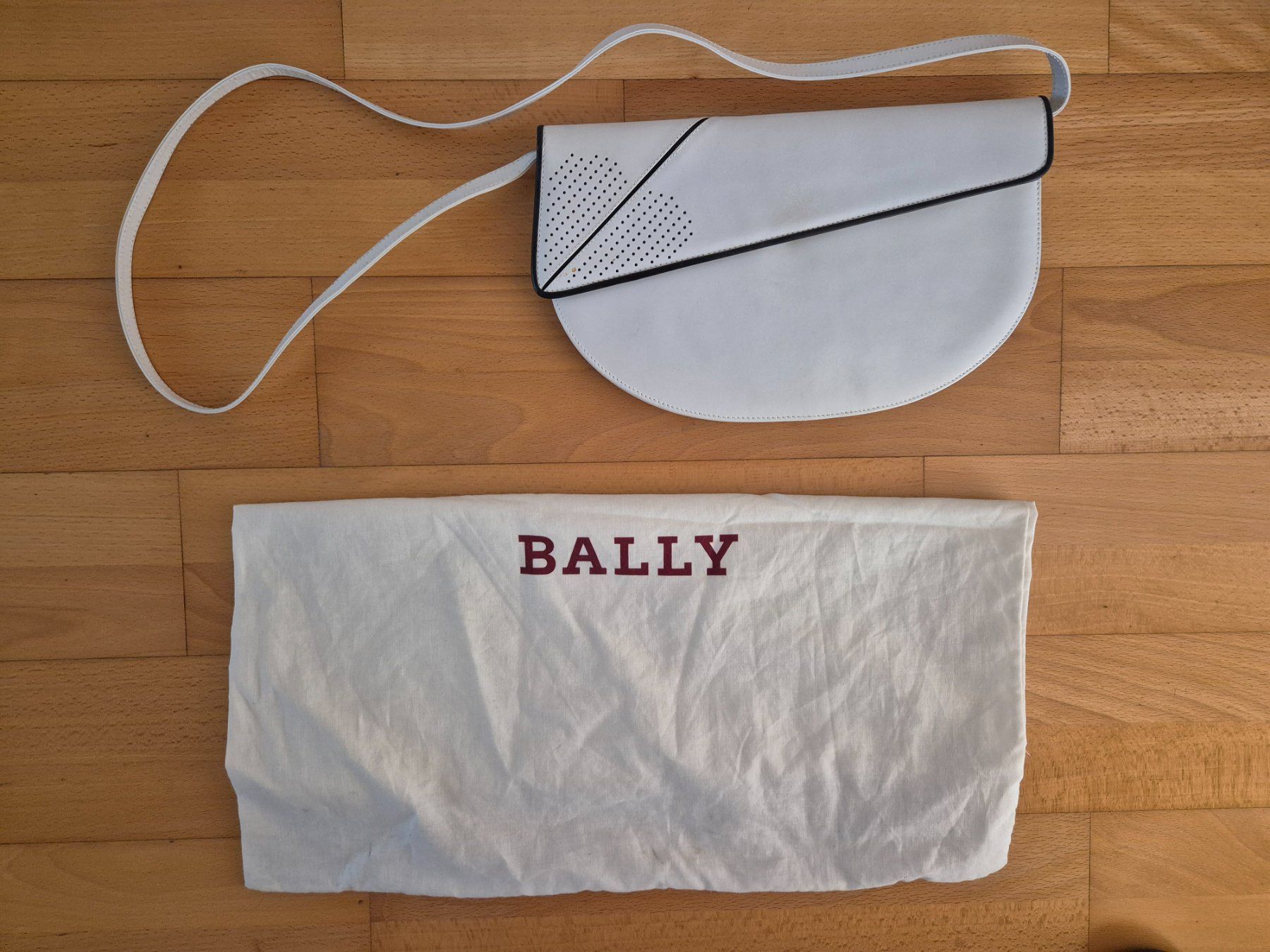 Bally Borse da donna: Bally Umhängetasche – Usato da Steinach venduto da ACMO32O