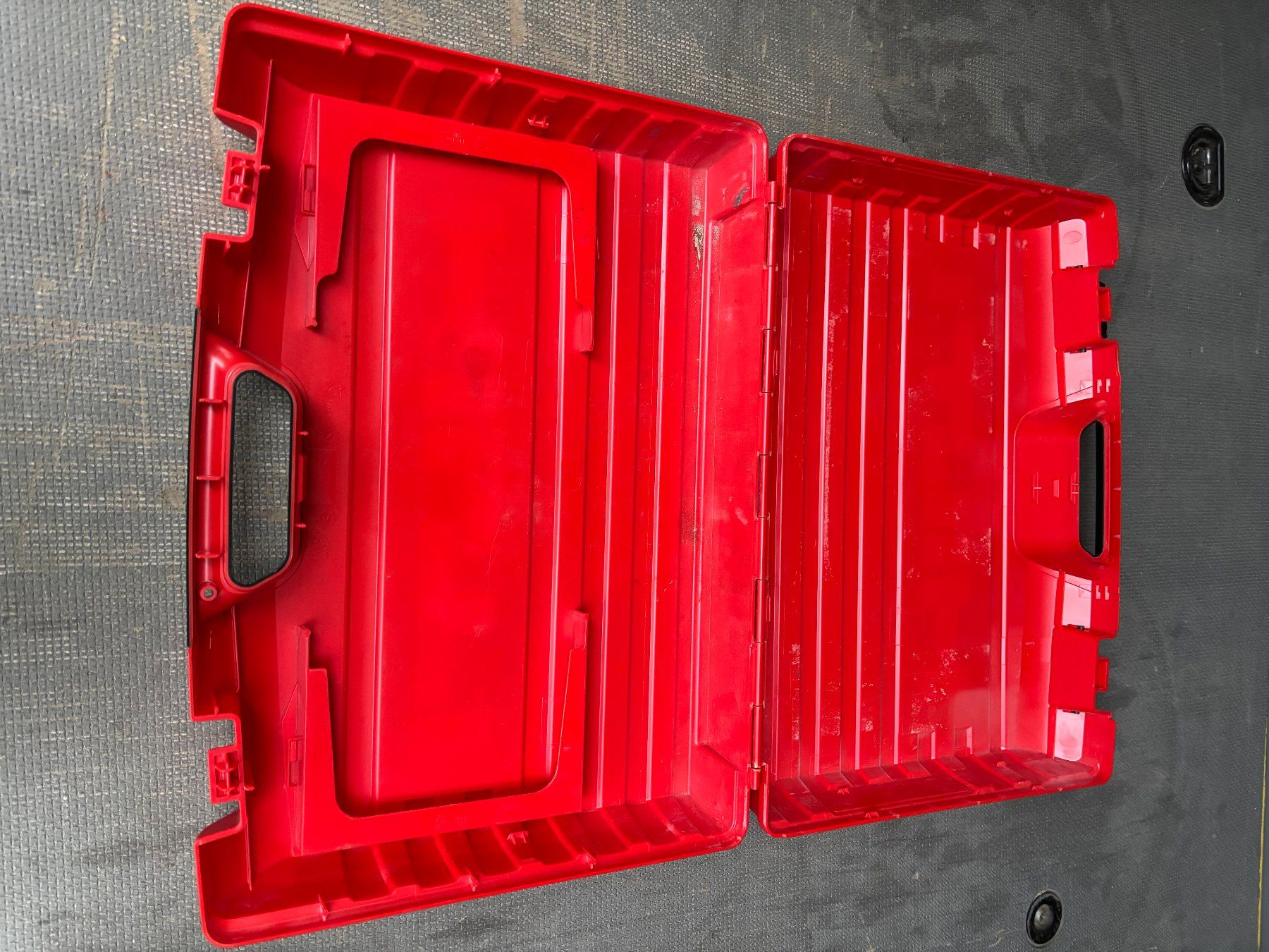 Valises de voyage: Hilti Leere Kofer – D'occasion à Zug par Deks 2