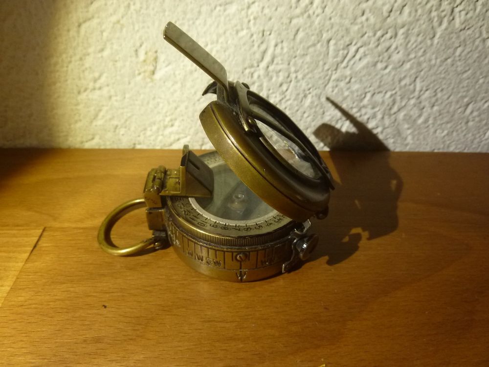 VINTAGE BRITSH PRISMATIC MARCHING COMPASS LIQ MK 3A (Gebraucht) in ...