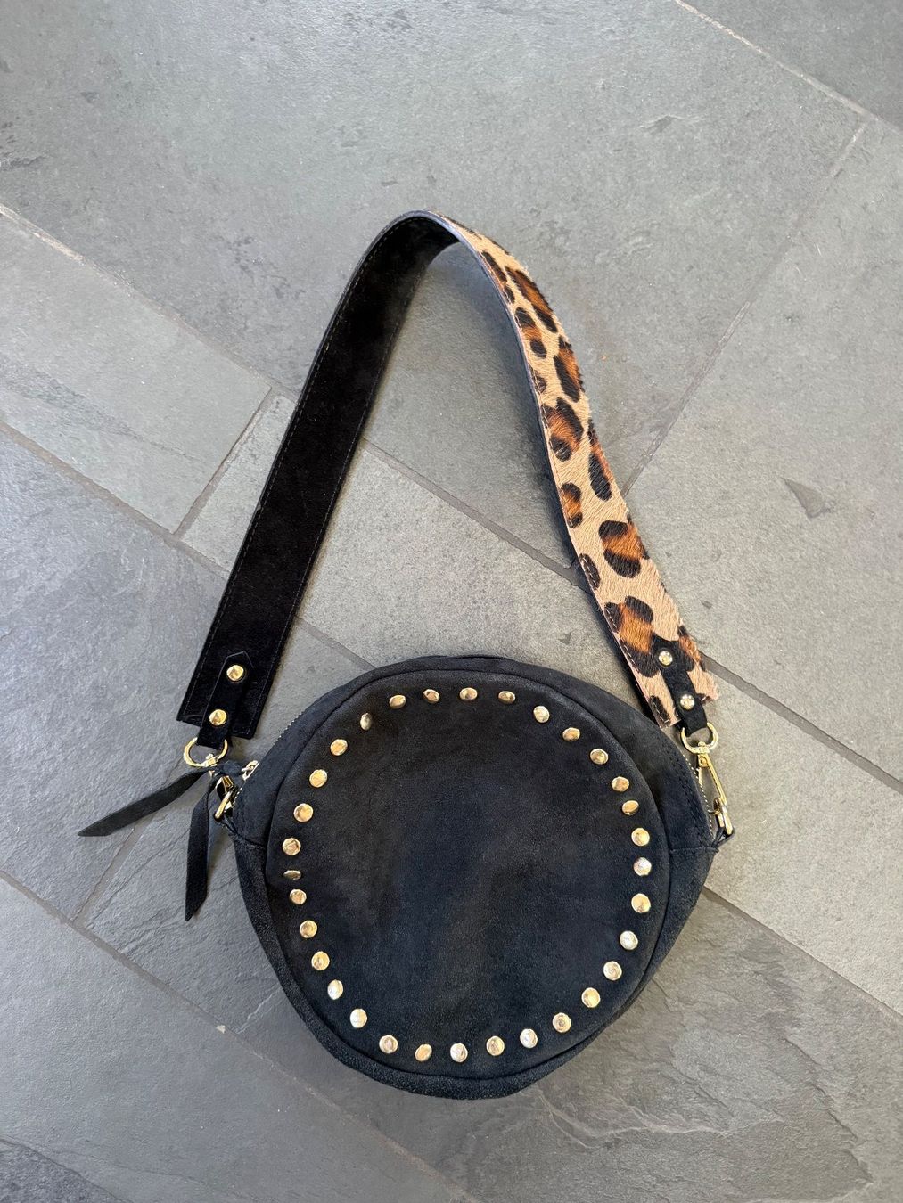Taschen für Damen: Sac à main cuir noir,  bandoulière interchangeable – Gebraucht aus Prez-vers-Siviriez von mar_n29z 1