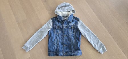 neue Jeansjacke von sOliver