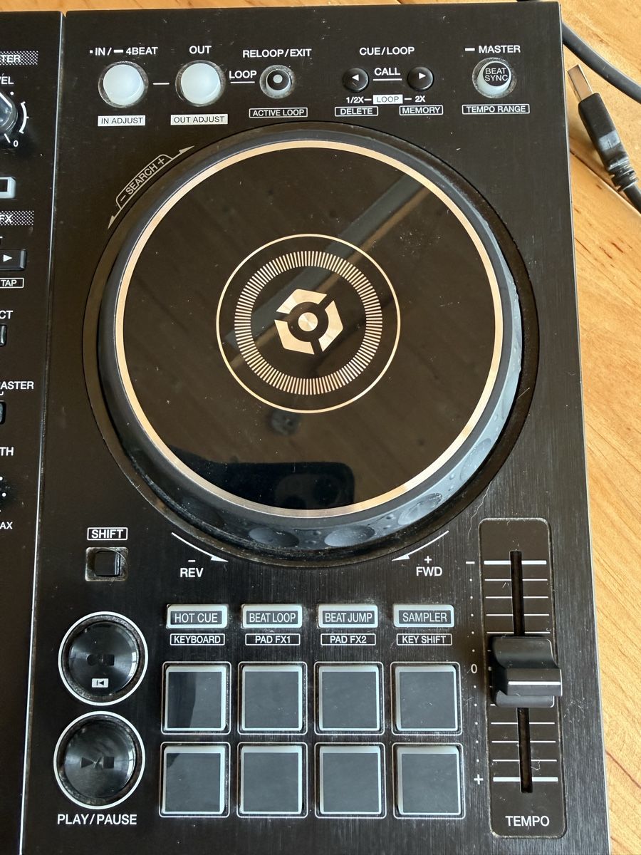 Pioneer Console di mixaggio: Pioneer DDJ-400 DJ Controller Black – Usato da Jens venduto da EverybodyLies 3